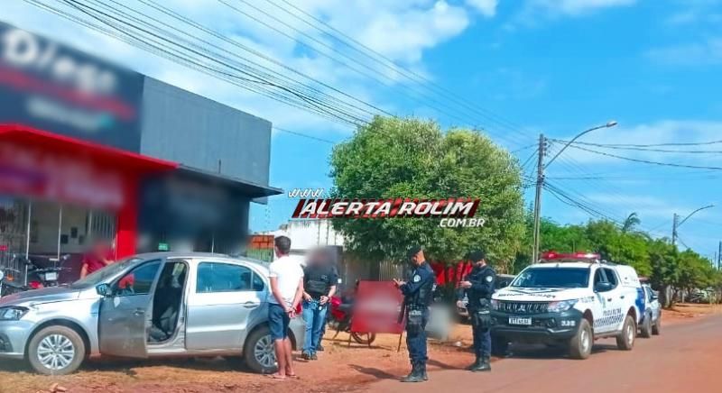Acusado de crimes de associação criminosa e de aplicar golpes de estelionato é preso pela Polícia Militar em Rolim de Moura; um veículo foi apreendido Acusado de crimes de associação criminosa e de aplicar golpes de estelionato é preso pela Polícia Militar em Rolim de Moura; um veículo foi apreendido
