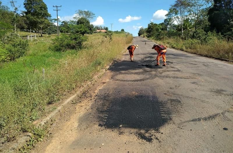 DER conclui operação tapa-buracos na rodovia 010, entre Novo Horizonte do Oeste e Migrantinópolis DER conclui operação tapa-buracos na rodovia 010, entre Novo Horizonte do Oeste e Migrantinópolis
