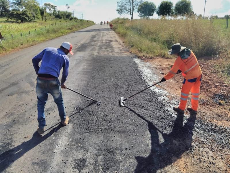DER conclui operação tapa-buracos na rodovia 010, entre Novo Horizonte do Oeste e Migrantinópolis DER conclui operação tapa-buracos na rodovia 010, entre Novo Horizonte do Oeste e Migrantinópolis