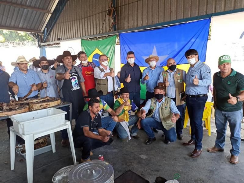 Lideranças do agronegócio e proprietários rurais de Rondônia se reúnem para discutir sobre invasões de propriedade e regularização fundiária Lideranças do agronegócio e proprietários rurais de Rondônia se reúnem para discutir sobre invasões de propriedade e regularização fundiária