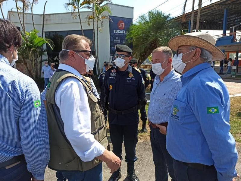 Lideranças do agronegócio e proprietários rurais de Rondônia se reúnem para discutir sobre invasões de propriedade e regularização fundiária Lideranças do agronegócio e proprietários rurais de Rondônia se reúnem para discutir sobre invasões de propriedade e regularização fundiária