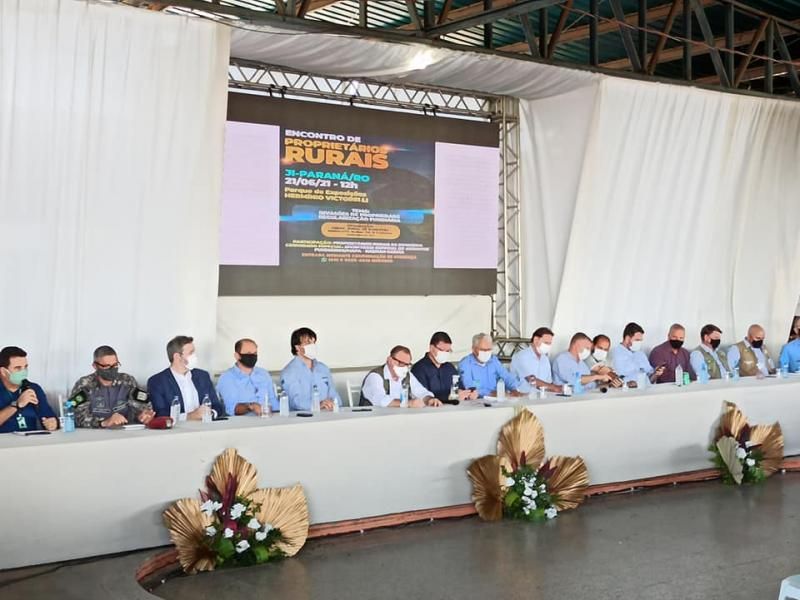 Lideranças do agronegócio e proprietários rurais de Rondônia se reúnem para discutir sobre invasões de propriedade e regularização fundiária Lideranças do agronegócio e proprietários rurais de Rondônia se reúnem para discutir sobre invasões de propriedade e regularização fundiária
