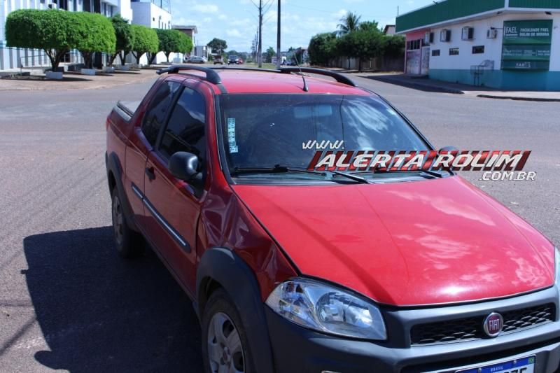 Motociclista fratura braço após ser atingido por carro em Rolim de Moura Motociclista fratura braço após ser atingido por carro em Rolim de Moura