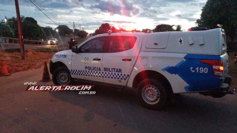 Motociclista é socorrido após passar sobre quebra-molas e sofrer queda em Rolim de Moura Motociclista é socorrido após passar sobre quebra-molas e sofrer queda em Rolim de Moura