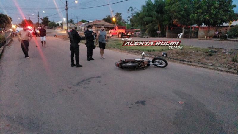 Motociclista é socorrido após passar sobre quebra-molas e sofrer queda em Rolim de Moura Motociclista é socorrido após passar sobre quebra-molas e sofrer queda em Rolim de Moura