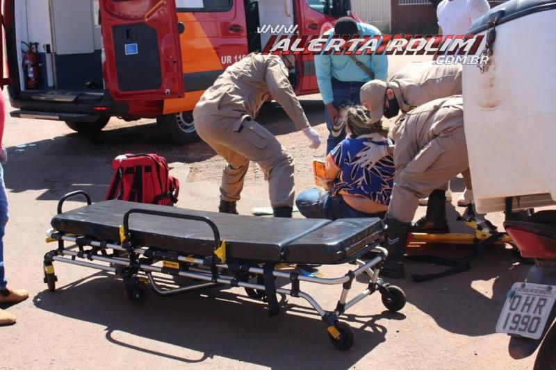 Mulher fratura braço após ser atingida por caminhão em Rolim de Moura Mulher fratura braço após ser atingida por caminhão em Rolim de Moura
