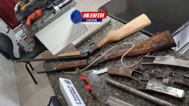 Polícia Militar desarticula fábrica caseira de armas de fogo em Cacoal Polícia Militar desarticula fábrica caseira de armas de fogo em Cacoal