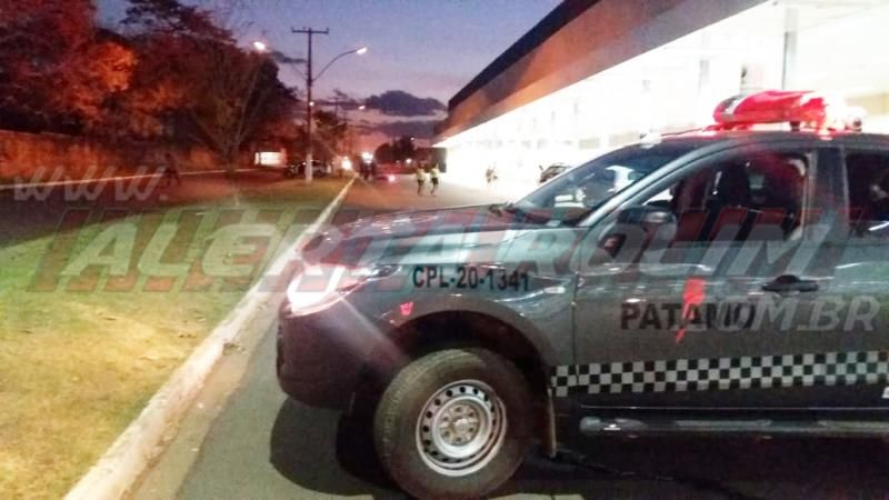 Acidente de trânsito envolvendo carro e moto nesta noite de segunda-feira resultou em uma pessoa ferida Rolim de Moura Acidente de trânsito envolvendo carro e moto nesta noite de segunda-feira resultou em uma pessoa ferida Rolim de Moura