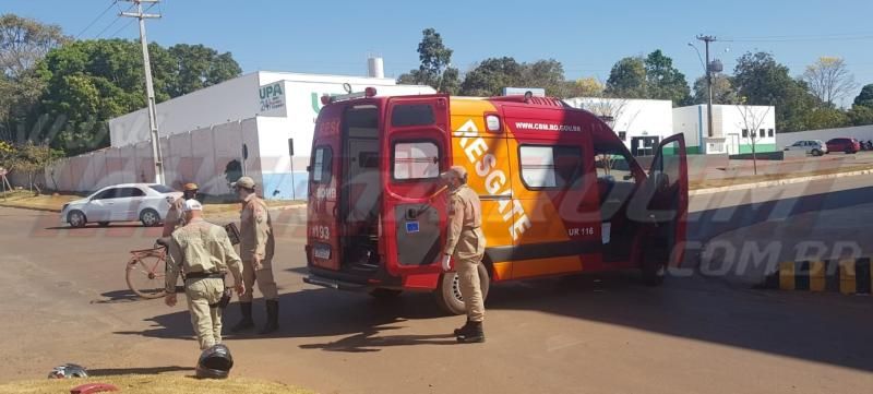 Acidente de trânsito na esquina da UPA resulta em dois feridos em Rolim de Moura Acidente de trânsito na esquina da UPA resulta em dois feridos em Rolim de Moura