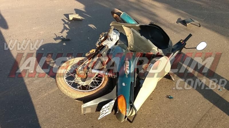 Acidente de trânsito na manhã desta sexta-feira resulta em um ferido em Rolim de Moura Acidente de trânsito na manhã desta sexta-feira resulta em um ferido em Rolim de Moura