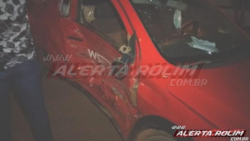 Violenta colisão entre dois carros foi registrada no bairro Boa Esperança em Rolim de Moura Violenta colisão entre dois carros foi registrada no bairro Boa Esperança em Rolim de Moura
