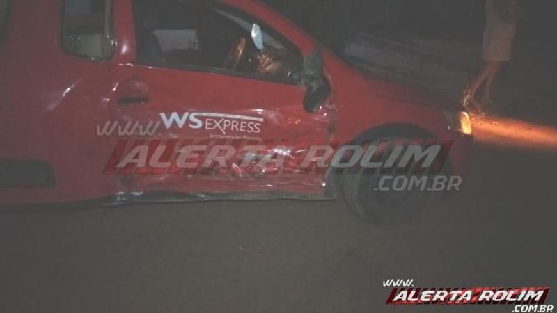 Violenta colisão entre dois carros foi registrada no bairro Boa Esperança em Rolim de Moura Violenta colisão entre dois carros foi registrada no bairro Boa Esperança em Rolim de Moura
