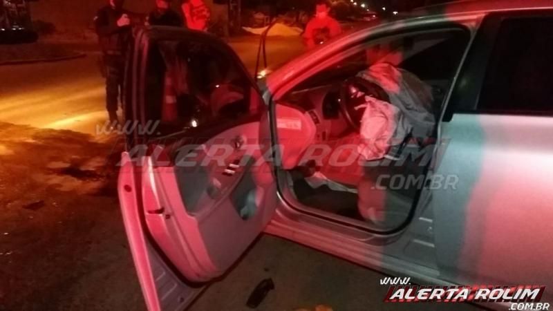 Violenta colisão entre dois carros foi registrada no bairro Boa Esperança em Rolim de Moura Violenta colisão entre dois carros foi registrada no bairro Boa Esperança em Rolim de Moura