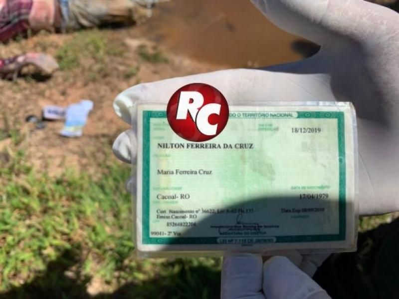 ATUALIZADA - Corpo de homem é encontrado boiando no igarapé em São Francisco do Guaporé ATUALIZADA - Corpo de homem é encontrado boiando no igarapé em São Francisco do Guaporé