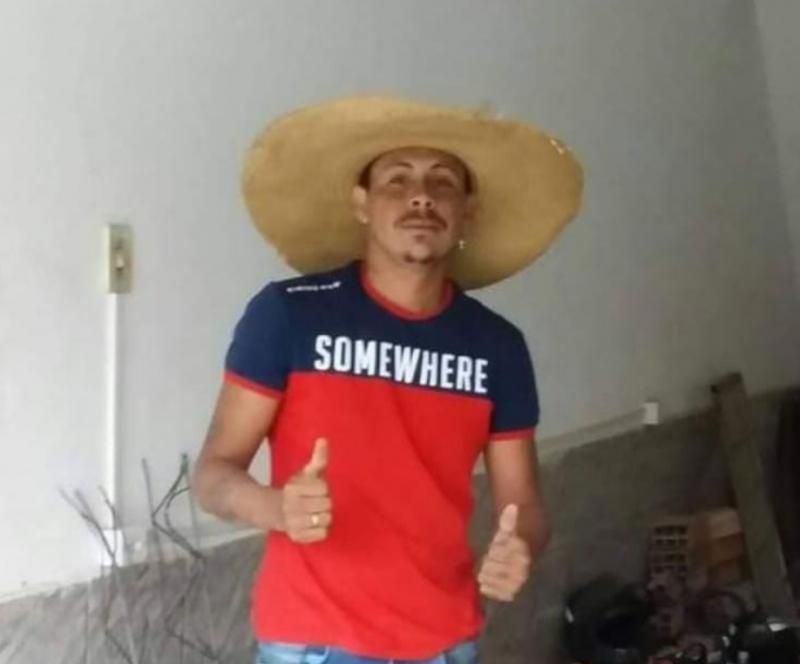 ATUALIZADA: Corpo de jovem executado a tiros foi encontrado às margens do Rio Machado em Cacoal ATUALIZADA: Corpo de jovem executado a tiros foi encontrado às margens do Rio Machado em Cacoal