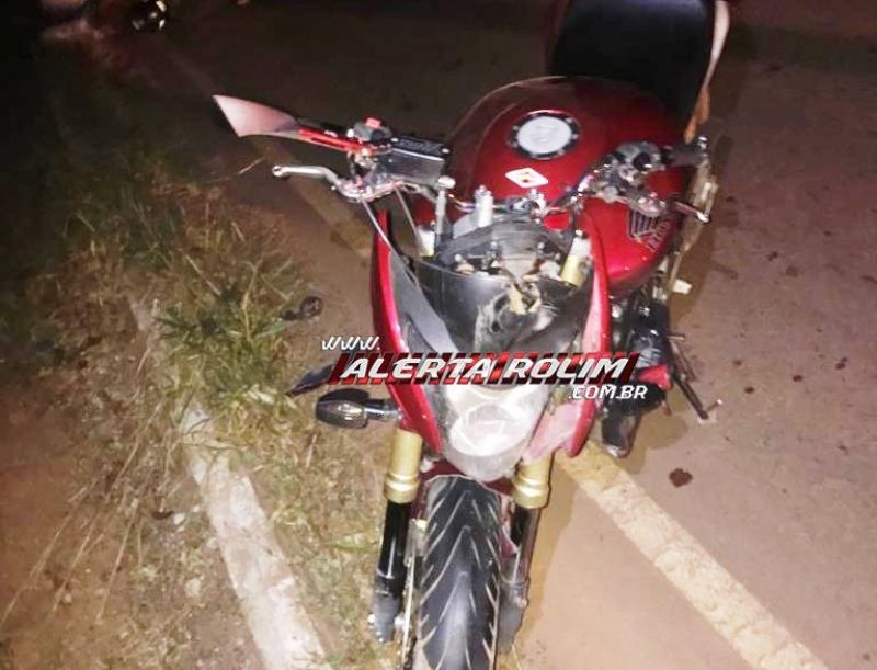 Motociclista sofre acidente e foi socorrido pelos bombeiros após colidir em capivara na RO-010 entre Rolim de Moura a Nova Estrela Motociclista sofre acidente e foi socorrido pelos bombeiros após colidir em capivara na RO-010 entre Rolim de Moura a Nova Estrela