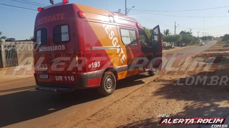 Mulher é esfaqueada pelo marido no bairro Boa Esperança em Rolim de Moura Mulher é esfaqueada pelo marido no bairro Boa Esperança em Rolim de Moura