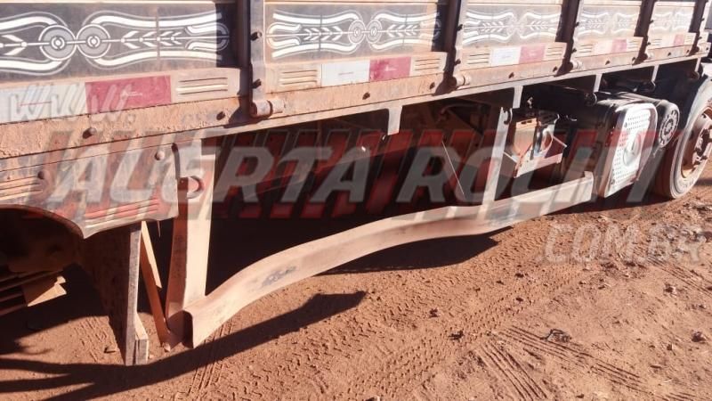 Passageira de moto sofre graves lesões após colisão com caminhão no bairro Cidade Alta em Rolim de Moura Passageira de moto sofre graves lesões após colisão com caminhão no bairro Cidade Alta em Rolim de Moura