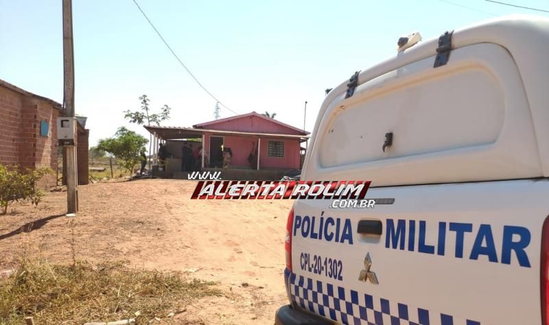 Acusado de roubo e depois da prática do crime ir a boteco para se divertir com comparsas é preso pela PM em Rolim de Moura - Vídeo Acusado de roubo e depois da prática do crime ir a boteco para se divertir com comparsas é preso pela PM em Rolim de Moura - Vídeo