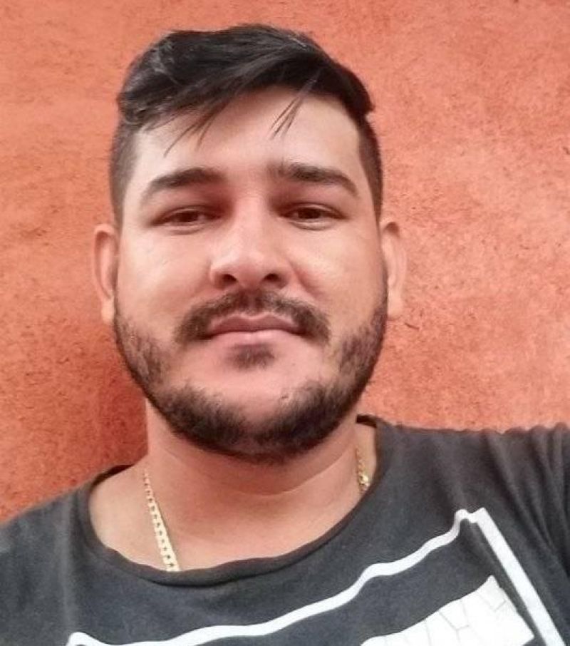 Atualizada – Empresário mata ex-mulher a tiros em Rolim de Moura Atualizada – Empresário mata ex-mulher a tiros em Rolim de Moura