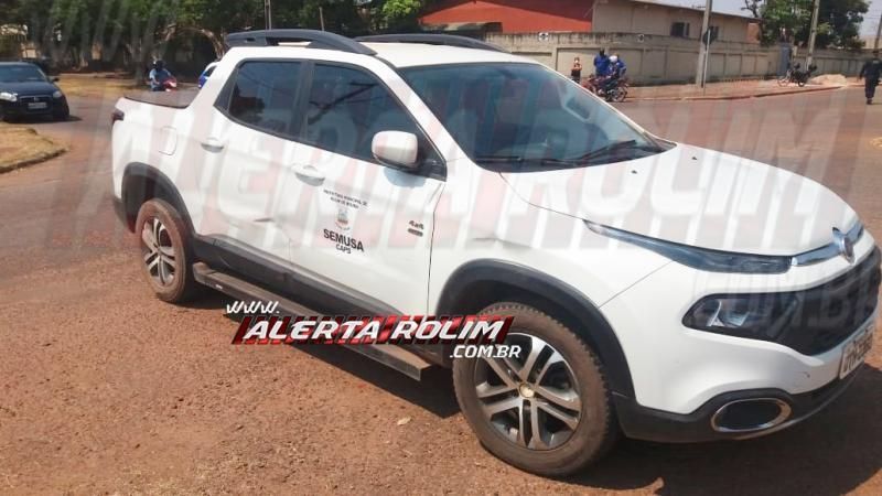 Motociclista é socorrido em estado grave após atingir veículo da SEMUSA em Rolim de Moura Motociclista é socorrido em estado grave após atingir veículo da SEMUSA em Rolim de Moura