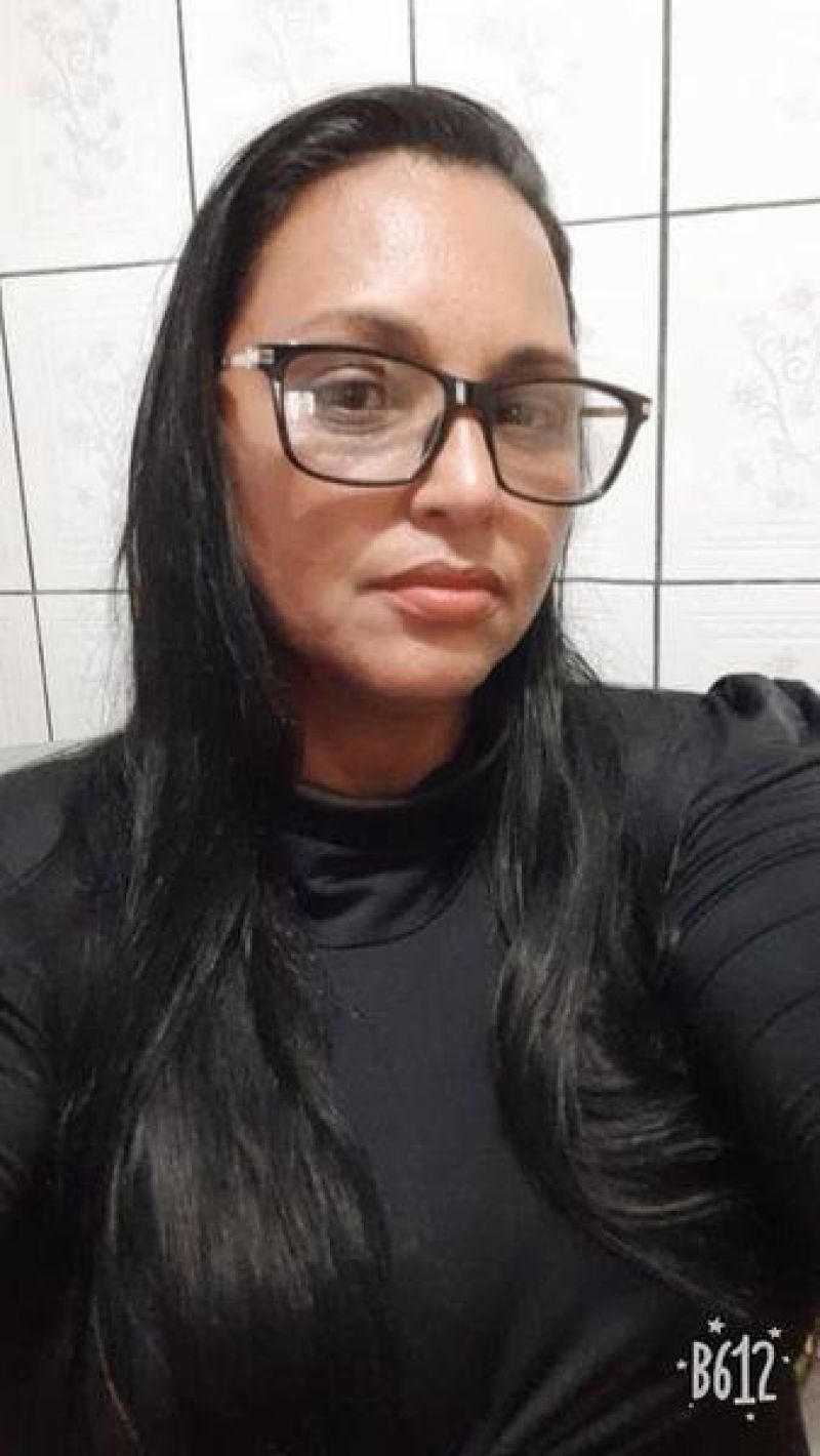 Mulher morre após carro ser esmagado por carreta durante acidente de trânsito na BR-364 em Jaru Mulher morre após carro ser esmagado por carreta durante acidente de trânsito na BR-364 em Jaru