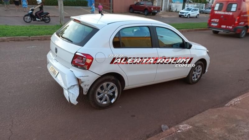 Colisão entre carro e moto no Boa Esperança deixa um ferido nesta tarde em Rolim de Moura Colisão entre carro e moto no Boa Esperança deixa um ferido nesta tarde em Rolim de Moura