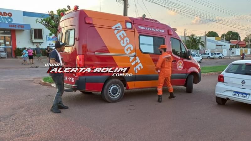 Colisão entre carro e moto no Boa Esperança deixa um ferido nesta tarde em Rolim de Moura Colisão entre carro e moto no Boa Esperança deixa um ferido nesta tarde em Rolim de Moura