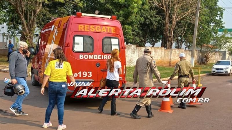 Colisão entre carro e moto resultou em vítimas nesta manhã de quarta-feira em Rolim de Moura Colisão entre carro e moto resultou em vítimas nesta manhã de quarta-feira em Rolim de Moura