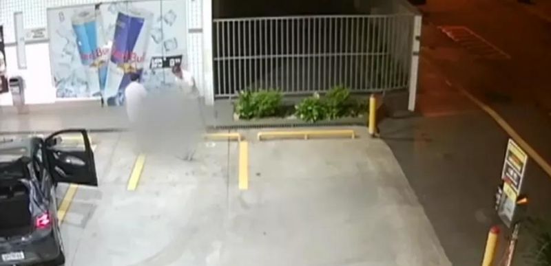 Frentista é morto com tiro na nuca em posto de combustíveis em RO Frentista é morto com tiro na nuca em posto de combustíveis em RO