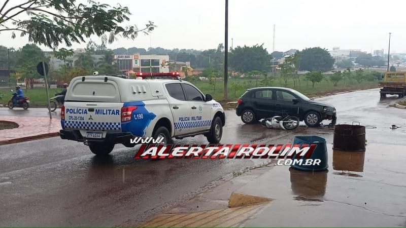 Mais um acidente de trânsito é registrado nesta manhã de sexta-feira em Rolim de Moura Mais um acidente de trânsito é registrado nesta manhã de sexta-feira em Rolim de Moura