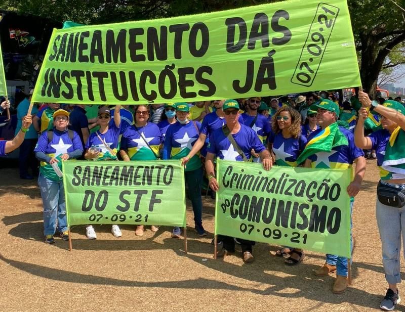 Manifestações em apoio ao Presidente Jair Bolsonaro foram registradas em Rolim de Moura no feriado de 7 de setembro Manifestações em apoio ao Presidente Jair Bolsonaro foram registradas em Rolim de Moura no feriado de 7 de setembro