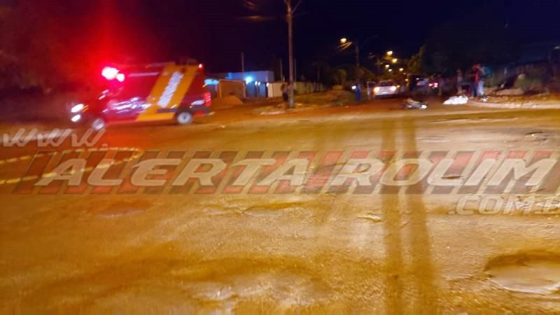 Motociclista inabilitado colide em carro após motorista avançar a via em Rolim de Moura Motociclista inabilitado colide em carro após motorista avançar a via em Rolim de Moura