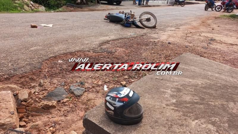 Motociclista é encaminhado a Cacoal após bater cabeça ao solo durante colisão com carro em Rolim de Moura Motociclista é encaminhado a Cacoal após bater cabeça ao solo durante colisão com carro em Rolim de Moura
