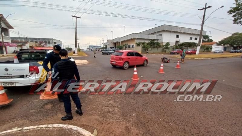 Segundo acidente de trânsito com pessoa ferida foi registrado nesta quinta-feira em Rolim de Moura Segundo acidente de trânsito com pessoa ferida foi registrado nesta quinta-feira em Rolim de Moura