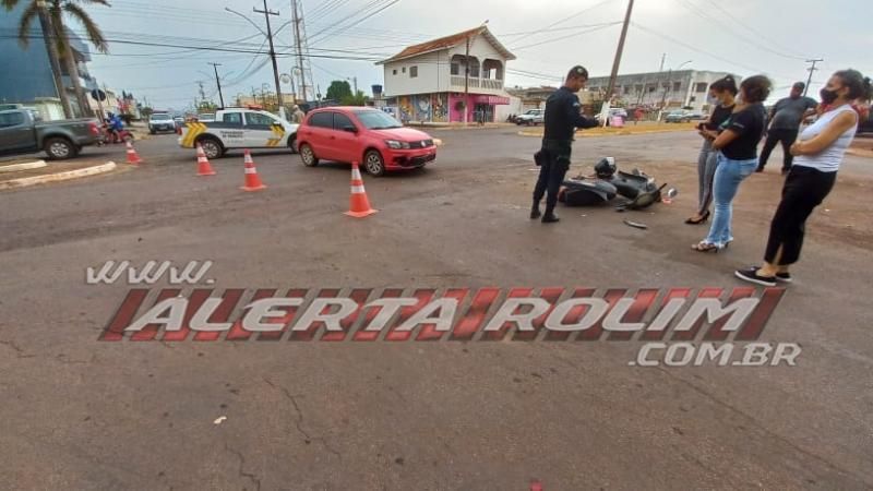 Segundo acidente de trânsito com pessoa ferida foi registrado nesta quinta-feira em Rolim de Moura Segundo acidente de trânsito com pessoa ferida foi registrado nesta quinta-feira em Rolim de Moura