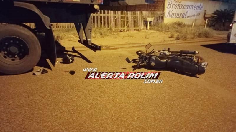 Motociclista colide na traseira de caminhão que estava estacionado, no bairro Boa Esperança em Rolim de Moura Motociclista colide na traseira de caminhão que estava estacionado, no bairro Boa Esperança em Rolim de Moura