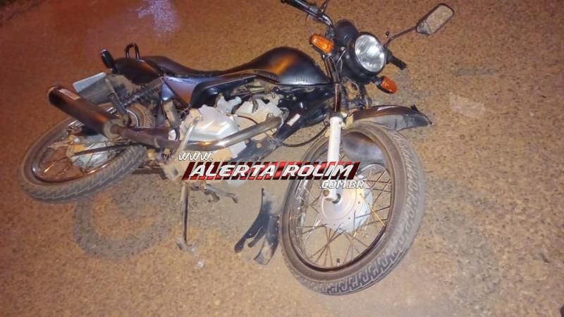 Motociclista colide na traseira de caminhão que estava estacionado, no bairro Boa Esperança em Rolim de Moura Motociclista colide na traseira de caminhão que estava estacionado, no bairro Boa Esperança em Rolim de Moura
