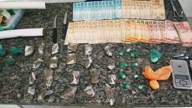 Polícia Militar fecha mais uma “Boca de fumo” no Bairro Josino Brito em Cacoal Polícia Militar fecha mais uma “Boca de fumo” no Bairro Josino Brito em Cacoal