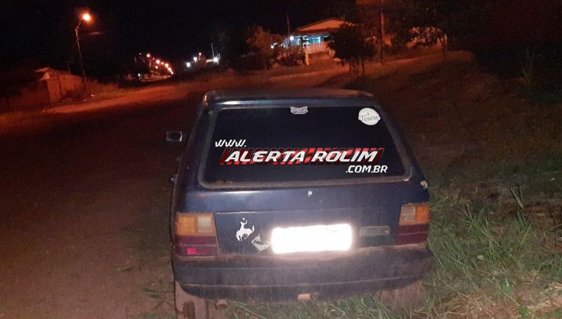 Polícia Militar recupera automóvel, poucas horas após bandidos furtarem o veículo em Rolim de Moura Polícia Militar recupera automóvel, poucas horas após bandidos furtarem o veículo em Rolim de Moura