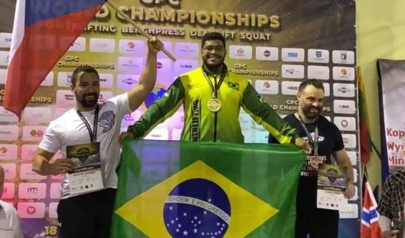 Rolimourense Thiago Hulk é campeão mundial de Powerlifting