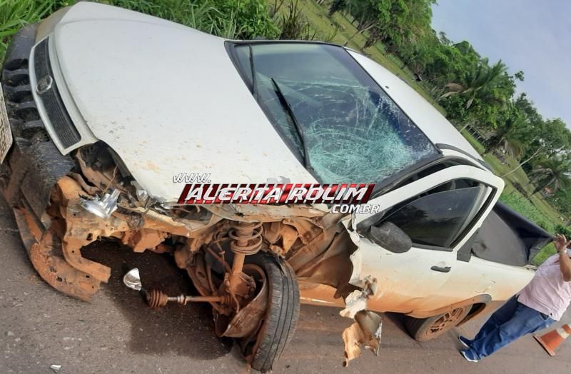 Motociclista perde a vida, após grave acidente na RO-383 entre Santa Luzia e Rolim de Moura; o outro condutor envolvido no acidente fugiu do local sem prestar socorro Motociclista perde a vida, após grave acidente na RO-383 entre Santa Luzia e Rolim de Moura; o outro condutor envolvido no acidente fugiu do local sem prestar socorro