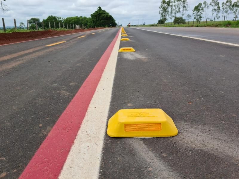 DER executa serviços de sinalização horizontal da ciclovia na RO-479, em Rolim de Moura DER executa serviços de sinalização horizontal da ciclovia na RO-479, em Rolim de Moura