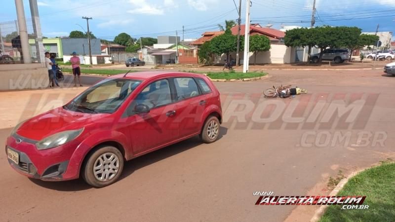 Esquina da UPA de Rolim de Moura foi cenário de mais um acidente de trânsito Esquina da UPA de Rolim de Moura foi cenário de mais um acidente de trânsito