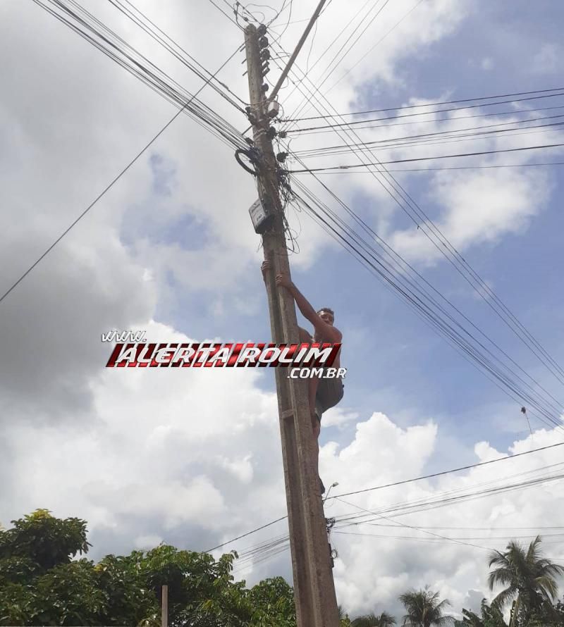Homem é preso em flagrante pela PM enquanto tentava furtar fios em Rolim de Moura Homem é preso em flagrante pela PM enquanto tentava furtar fios em Rolim de Moura