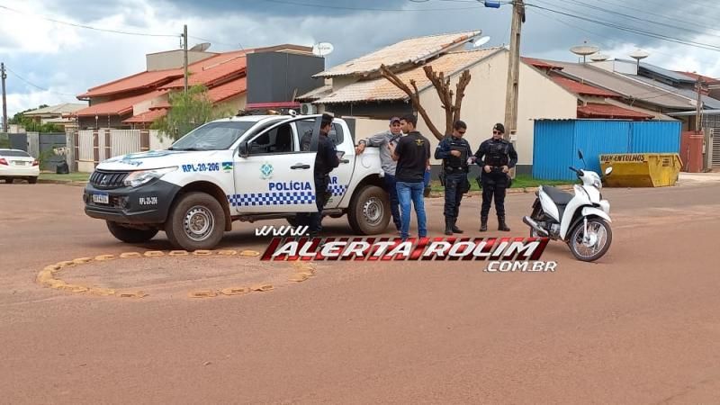 No segundo acidente do dia, condutor de Bros foge do local após colidir em Biz no bairro Cidade Alta em Rolim de Moura No segundo acidente do dia, condutor de Bros foge do local após colidir em Biz no bairro Cidade Alta em Rolim de Moura