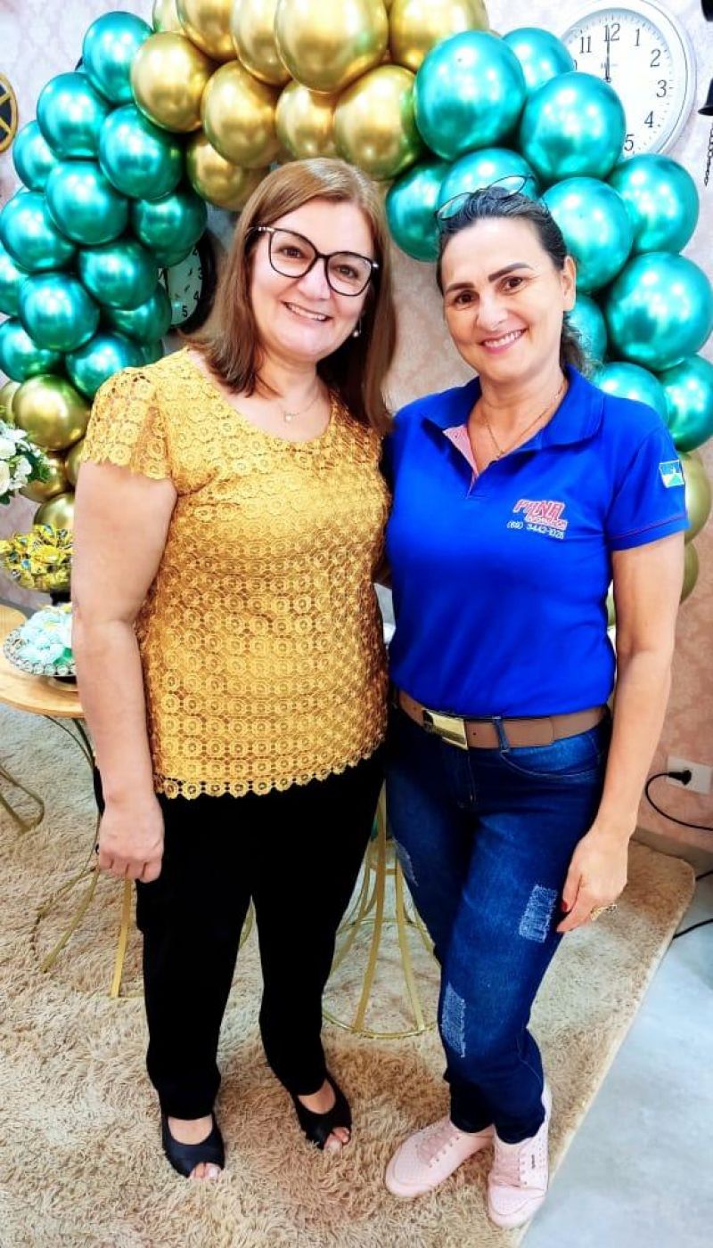 Ótica e Relojoaria Safira reinaugura em Rolim de Moura com um ambiente moderno e acolhedor - VÍDEO Ótica e Relojoaria Safira reinaugura em Rolim de Moura com um ambiente moderno e acolhedor - VÍDEO