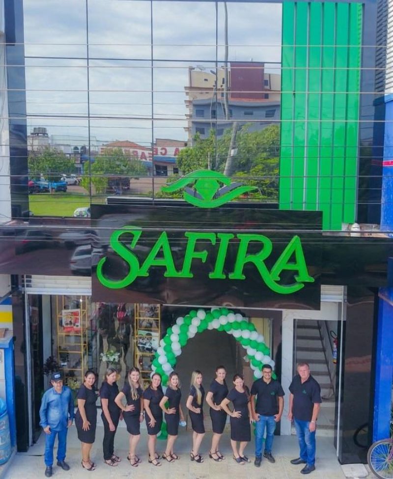 Ótica e Relojoaria Safira reinaugura em Rolim de Moura com um ambiente moderno e acolhedor - VÍDEO Ótica e Relojoaria Safira reinaugura em Rolim de Moura com um ambiente moderno e acolhedor - VÍDEO