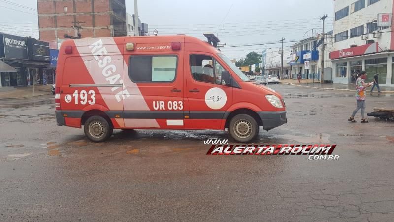 PM registra colisão entre carro e moto nesta sexta-feira em Rolim de Moura PM registra colisão entre carro e moto nesta sexta-feira em Rolim de Moura