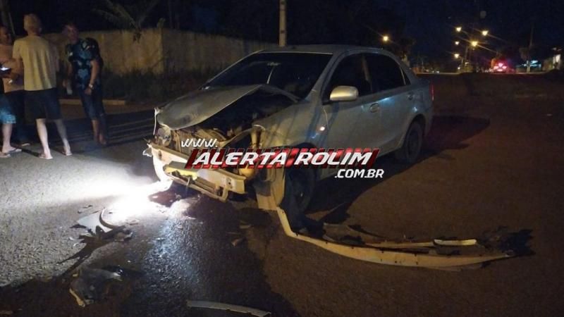 Quarto acidente de trânsito de domingo ocorreu no cruzamento da avenida Recife com a rua Rio Verde em Rolim de Moura Quarto acidente de trânsito de domingo ocorreu no cruzamento da avenida Recife com a rua Rio Verde em Rolim de Moura